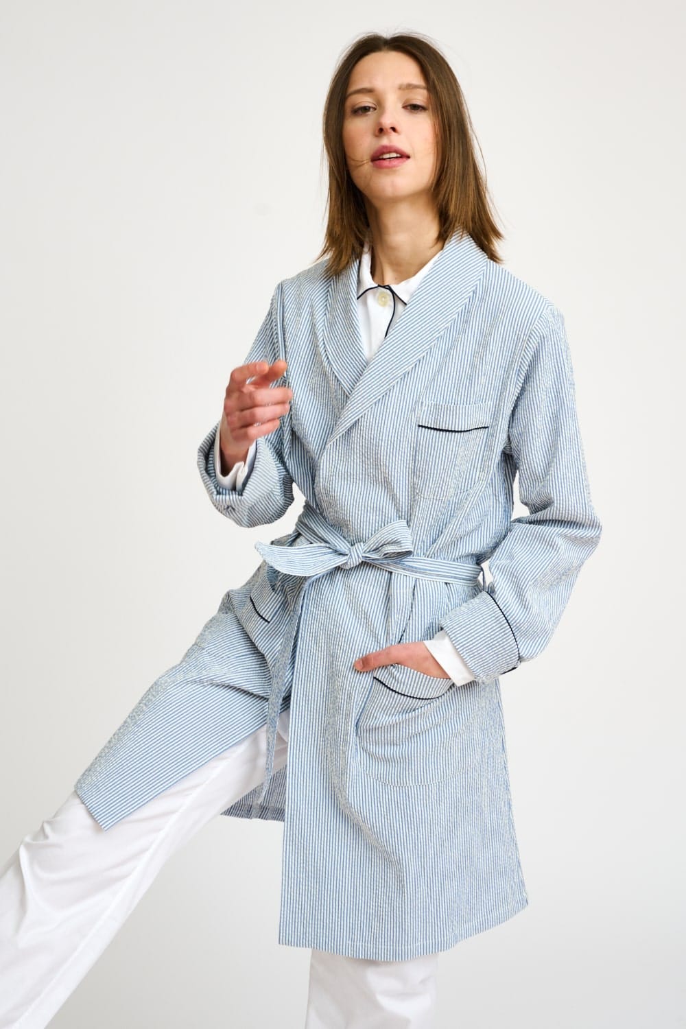 Ladies Grey Stargazer Lily Print Cotton Dressing Gown – bluebelleandco